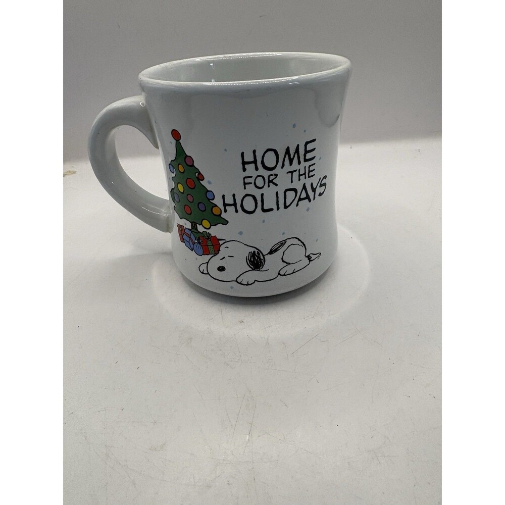 Holiday Mug Peanuts Charlie Brown Snoopy ~ Home For The Holidays ~ 2011 ~ EUC!